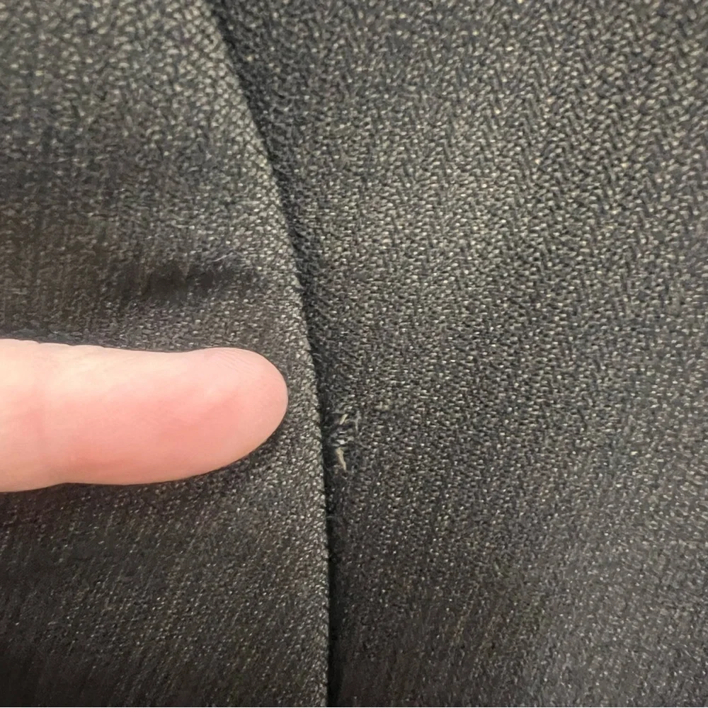 Vintage Vito Rufolo 100% wool Italian 4 button sport coat size 44R